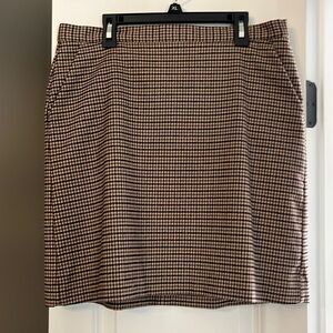 Banana Republic Gingham Skirt with Pockets